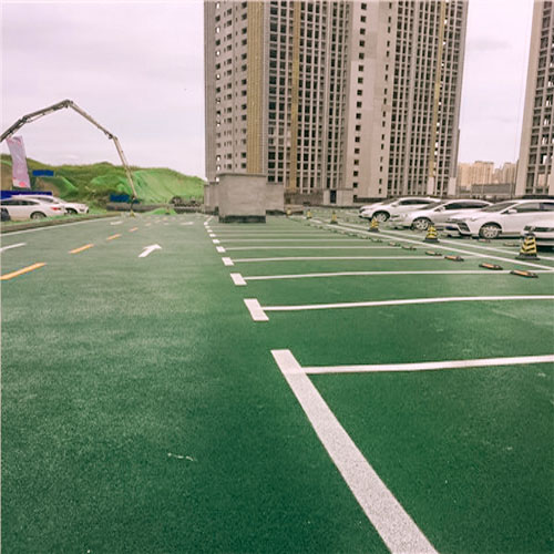 戶(hù)外停車(chē)場(chǎng)綠色透水混凝土地坪